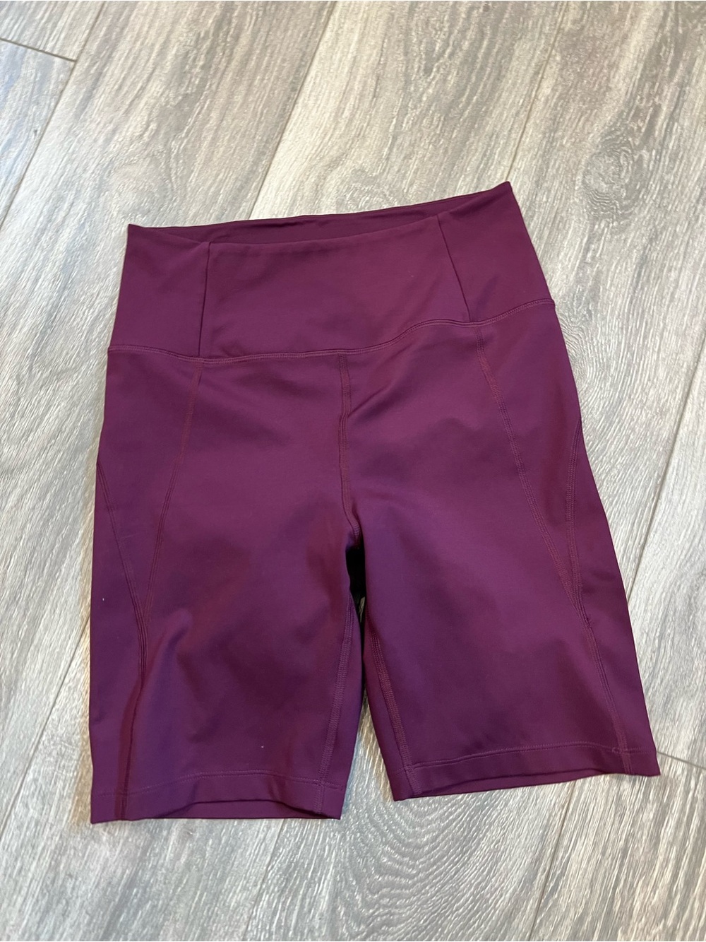 High-Waist Women's Bike Shorts - Burgundy - Picture 3 of 3